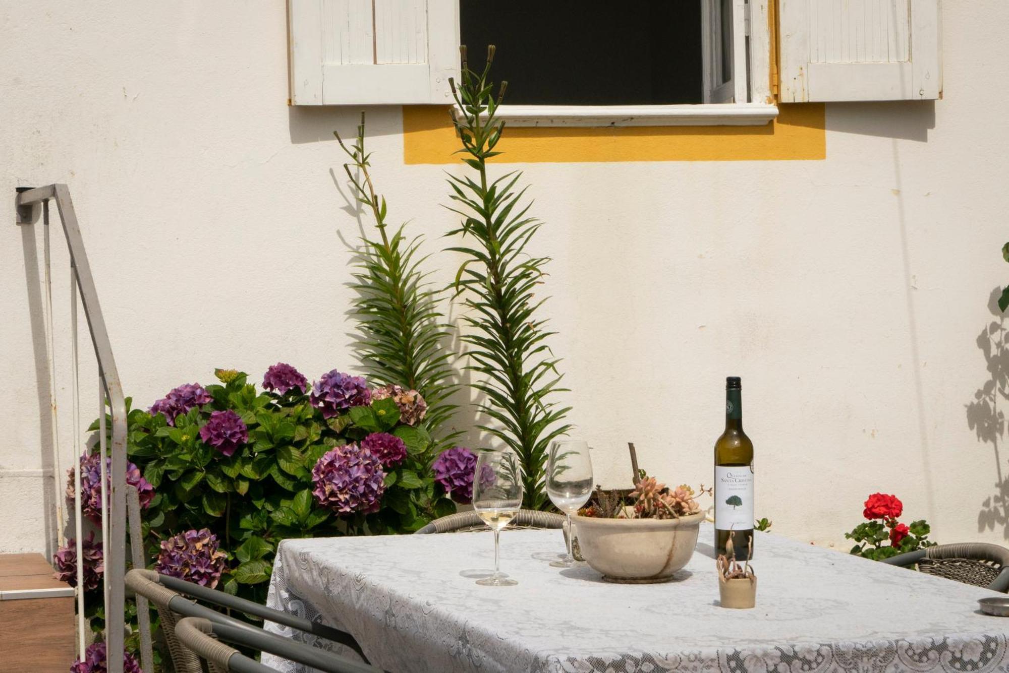Growth House Bed & Breakfast Porto Exterior photo
